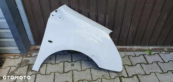 BERLINGO PARTNER III błotnik prawy przedni przód