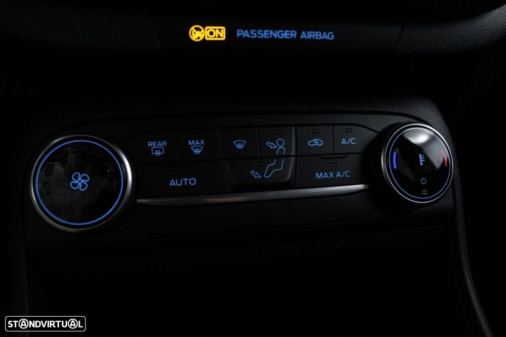 Ford Fiesta 1.0 EcoBoost ST-Line - 29