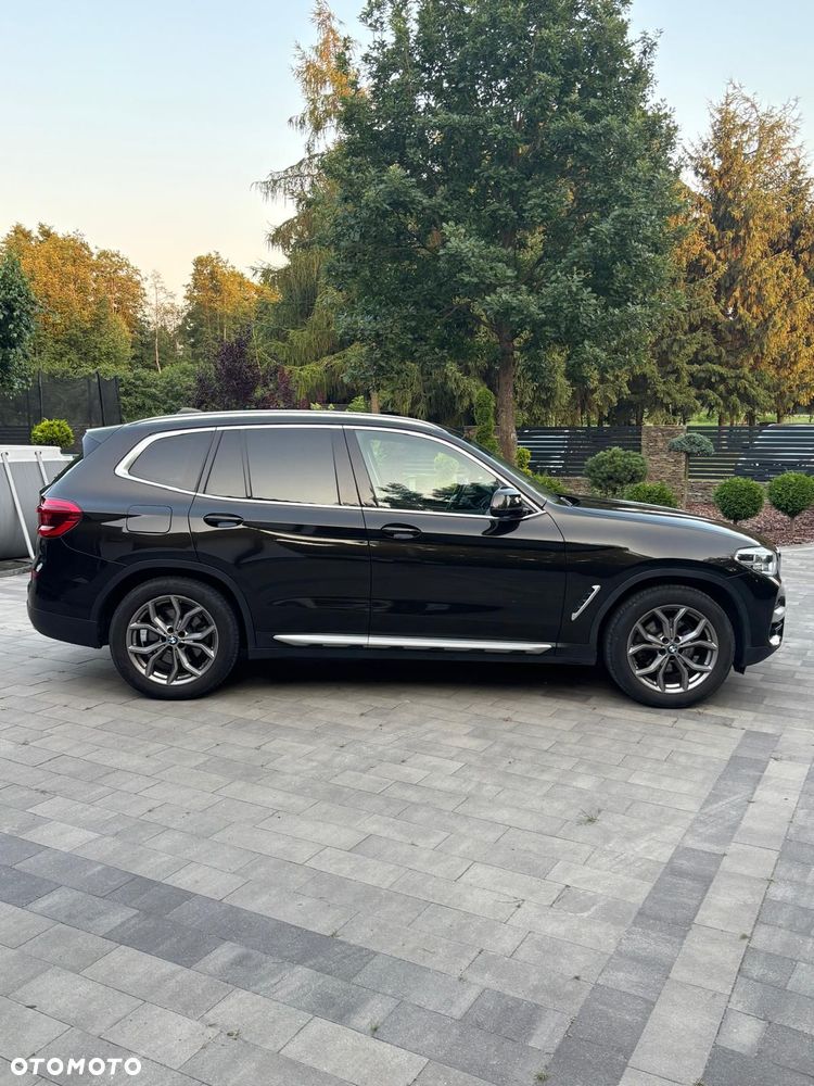 BMW X3 xDrive20d Luxury Line - 9