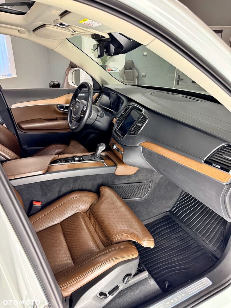 Volvo XC 90 D5 AWD Inscription - 21