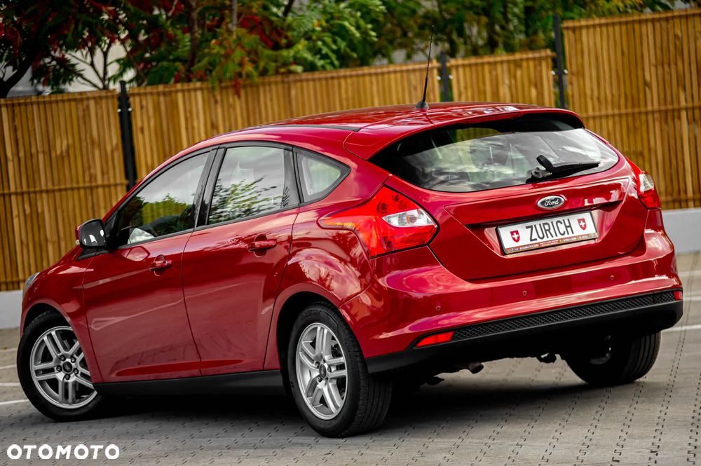 Ford Focus 1.6 TDCi DPF Titanium - 16