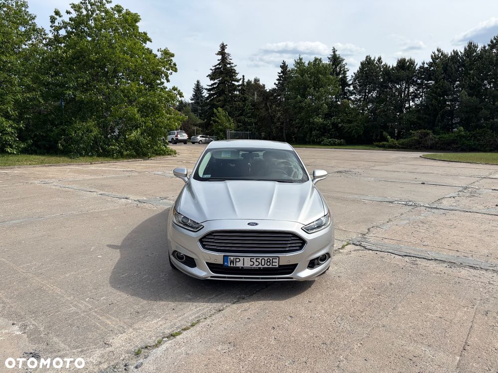 Ford Fusion - 10