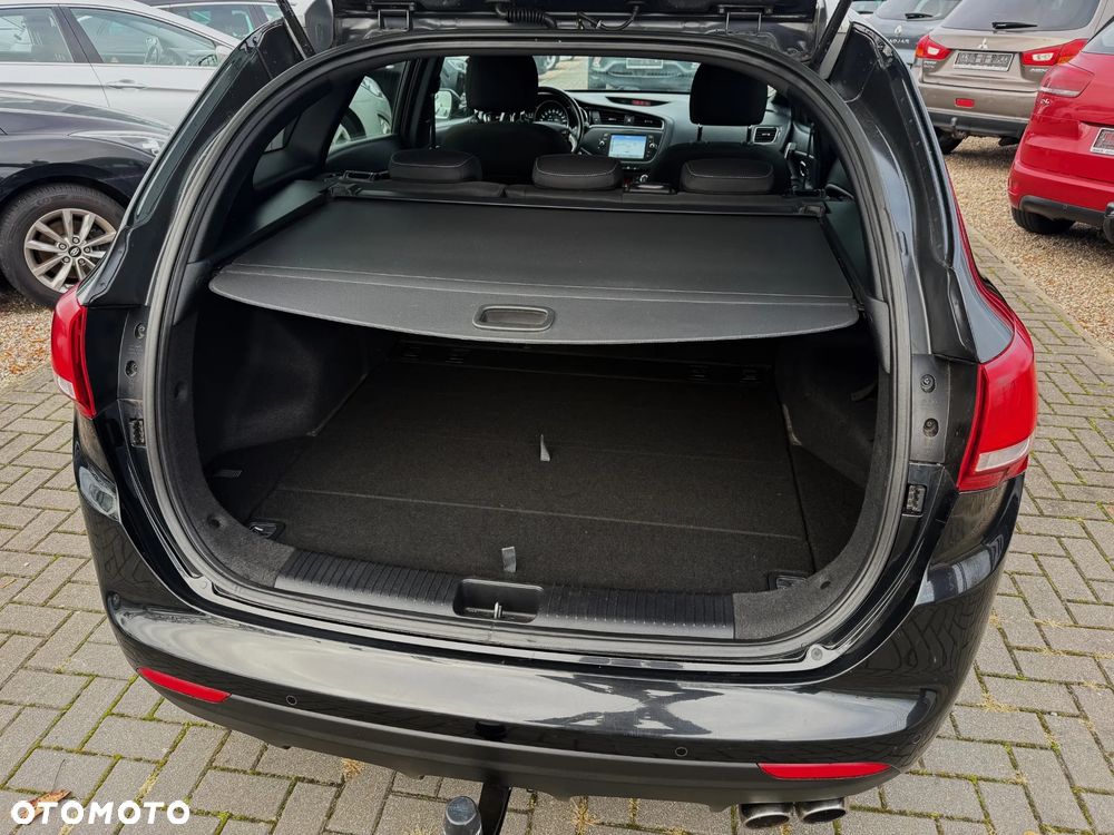 Kia Ceed 1.6 CRDi GT Line DCT - 10
