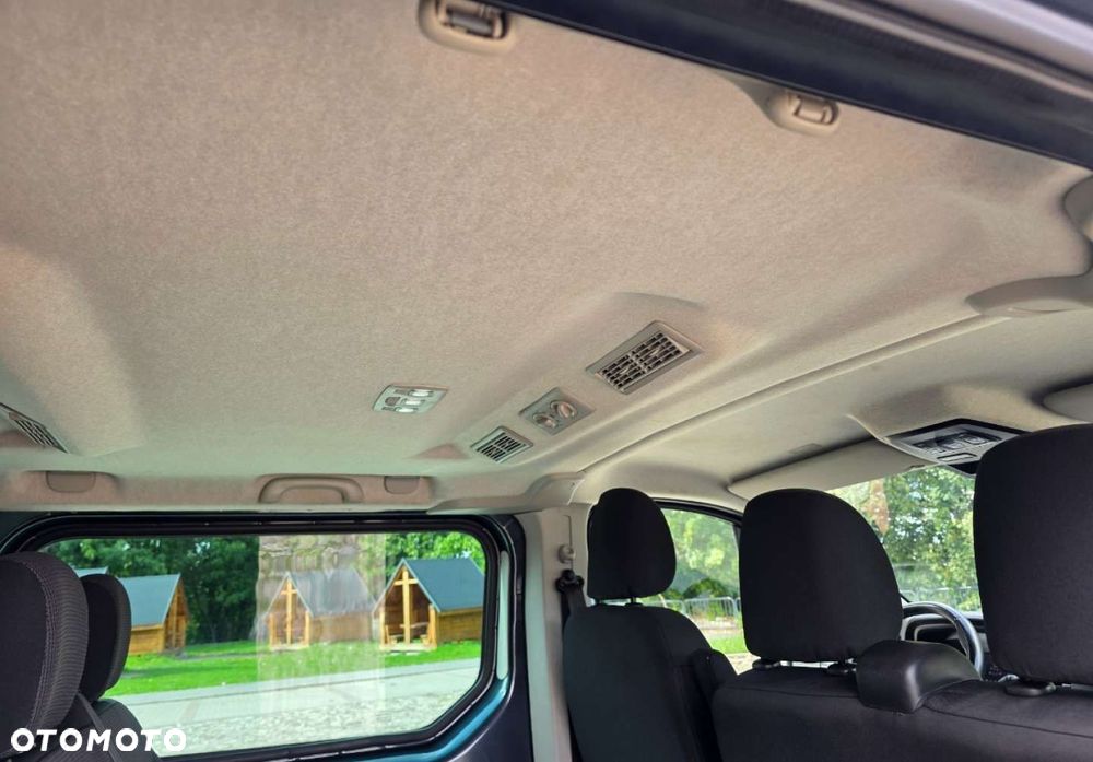 Renault Trafic - 32