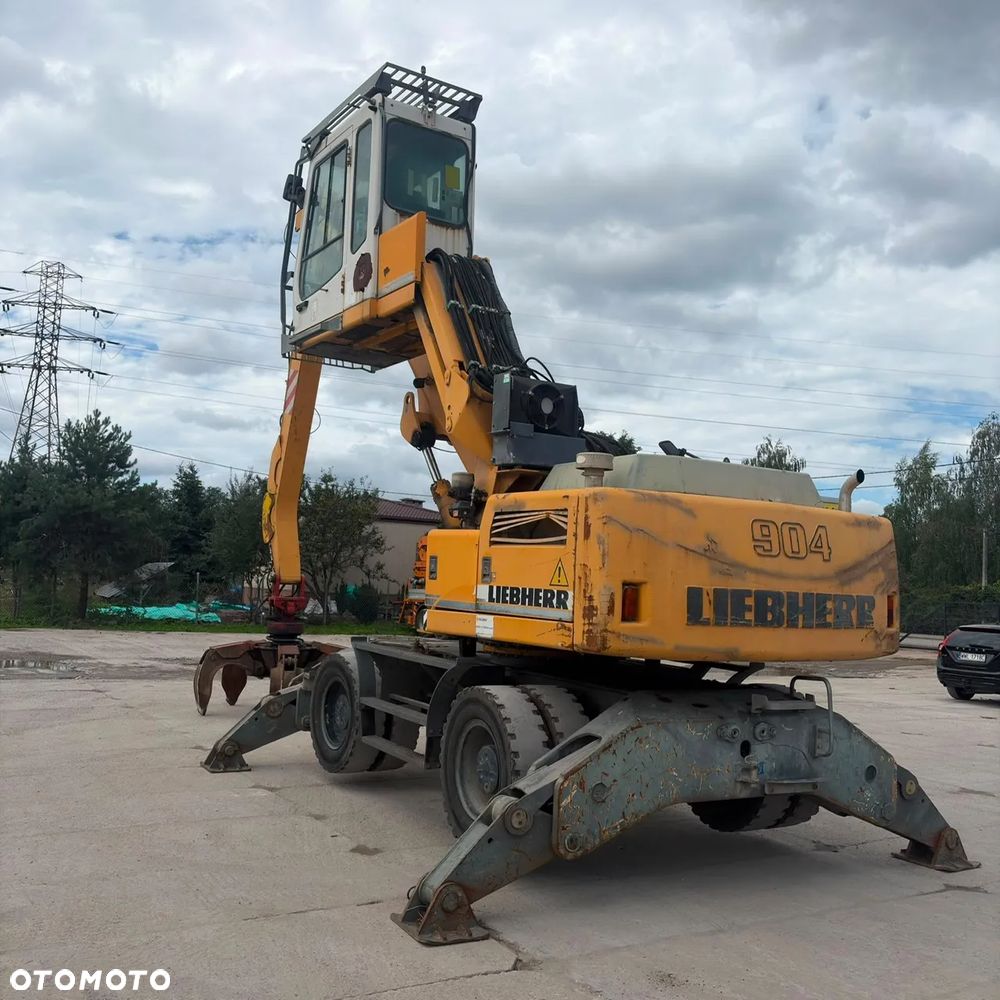 Liebherr A 904 Przeładunkowa z Chwytakiem do Śmieci / Złomu - 16