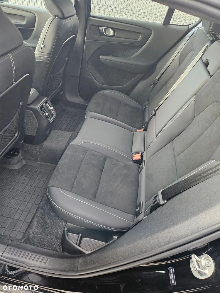 Volvo C40 Recharge Twin Motor Ultimate - 14