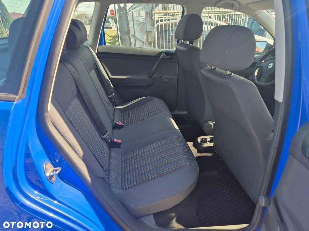 Volkswagen Polo 1.2 Team - 14