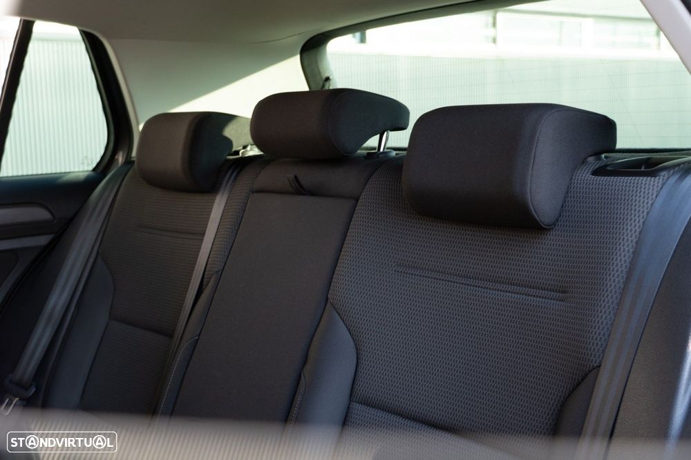 VW e-Golf AC/DC - 27