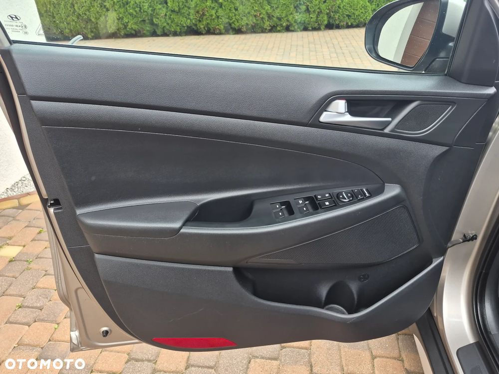 Hyundai Tucson - 25