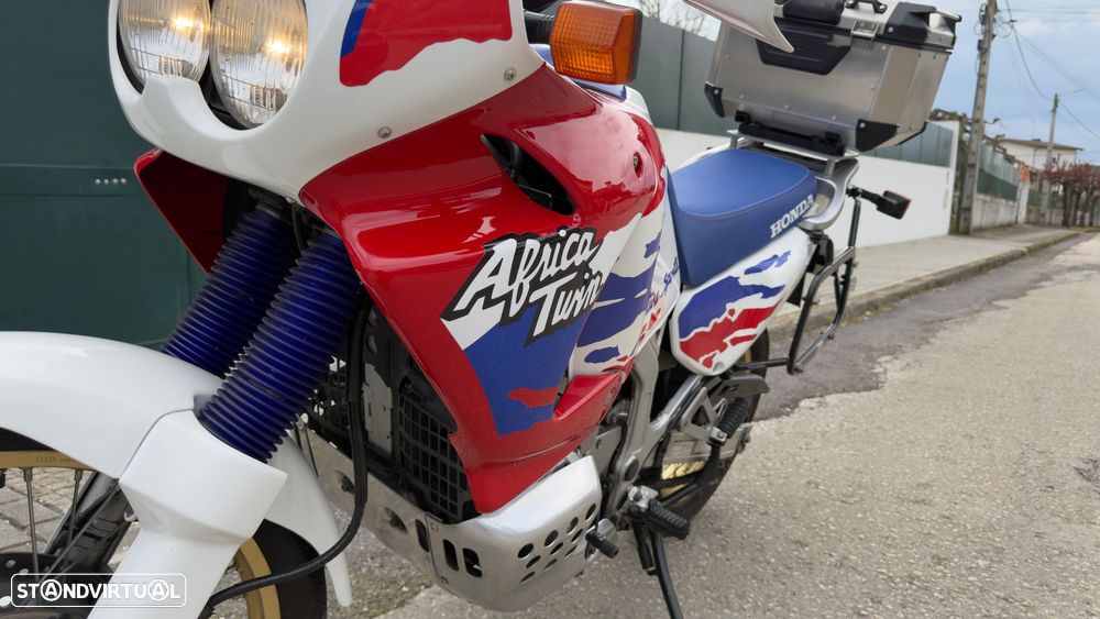 Honda Africa Twin RD07 - 13