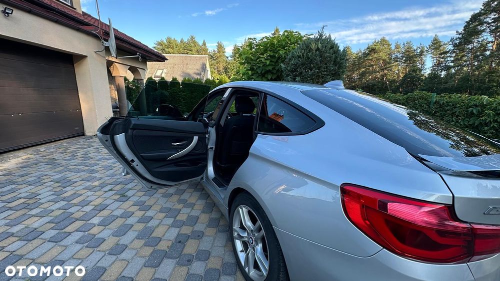 BMW Seria 3 320d Luxury Line - 7