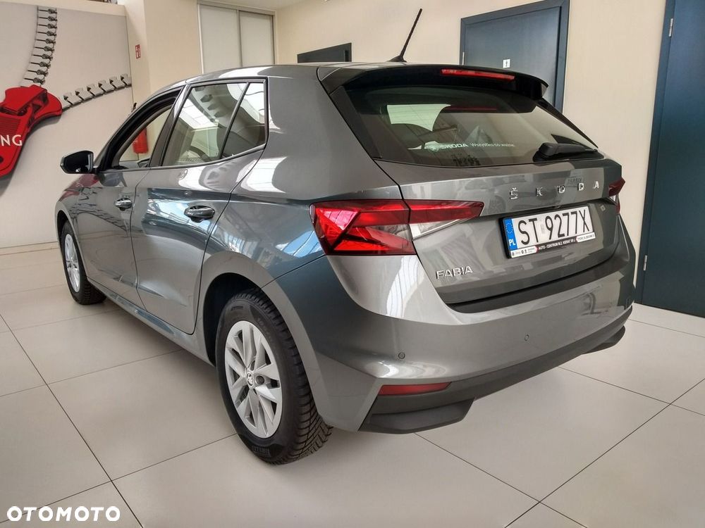Skoda Fabia 1.0 TSI Ambition DSG - 4