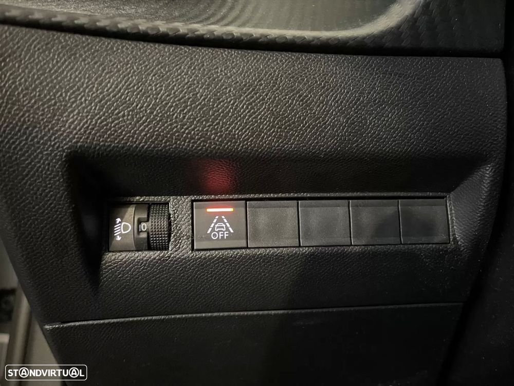 Peugeot 2008 1.2 PureTech Active - 29