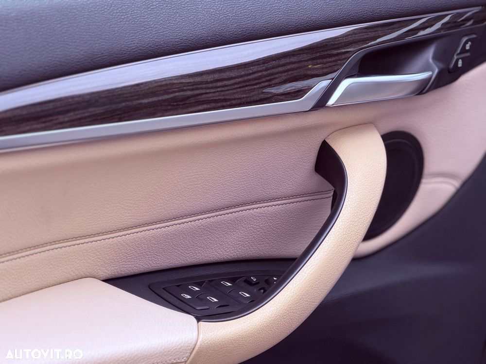 BMW X1 sDrive20i Aut. Sport Line - 8