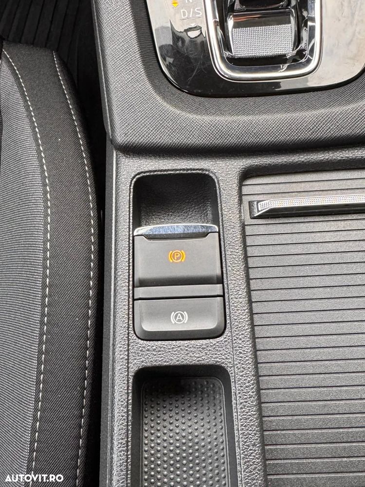 Skoda Octavia 2.0 TDI DSG Ambition - 17