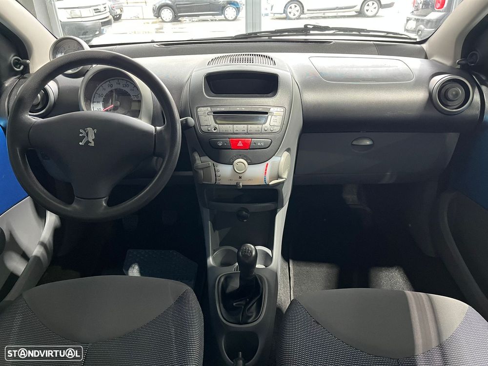 Peugeot 107 1.0 Trendy E4 - 9