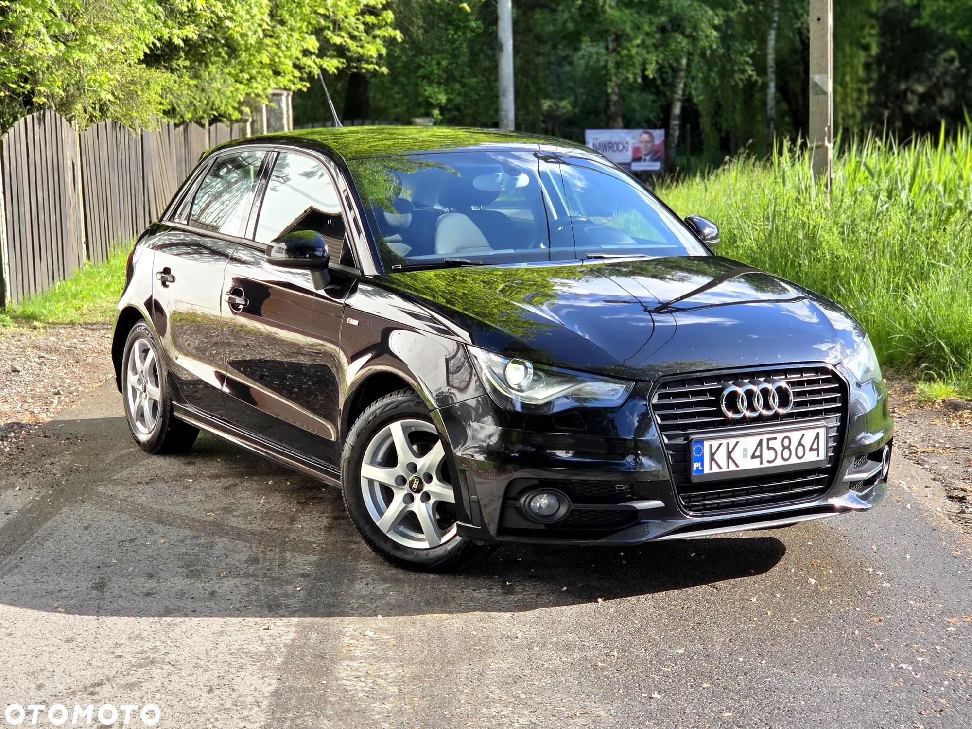 Audi A1 1.6 TDI Sportback S line Sportpaket - 1