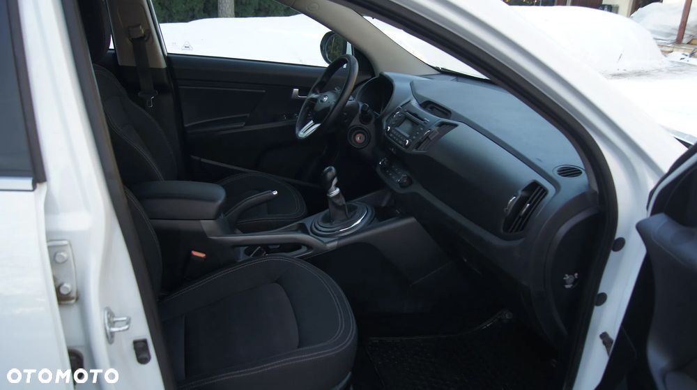 Kia Sportage 2.0 CRDI 4WD Attract - 16