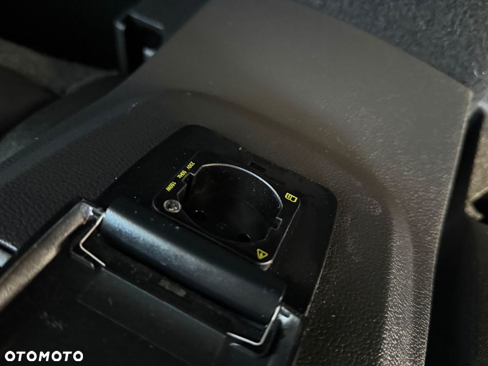 Ford Kuga 1.5 EcoBoost FWD ST-Line - 9