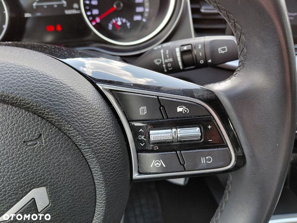 Kia Ceed 1.5 T-GDI M - 16