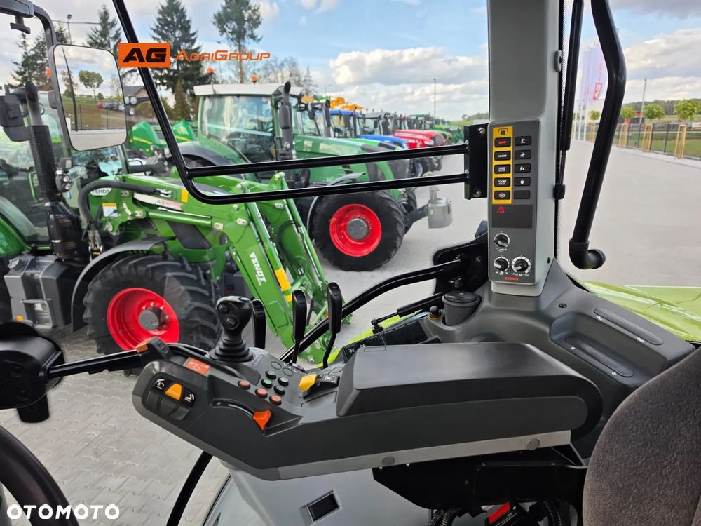 Claas Arion 640 CIS - 12