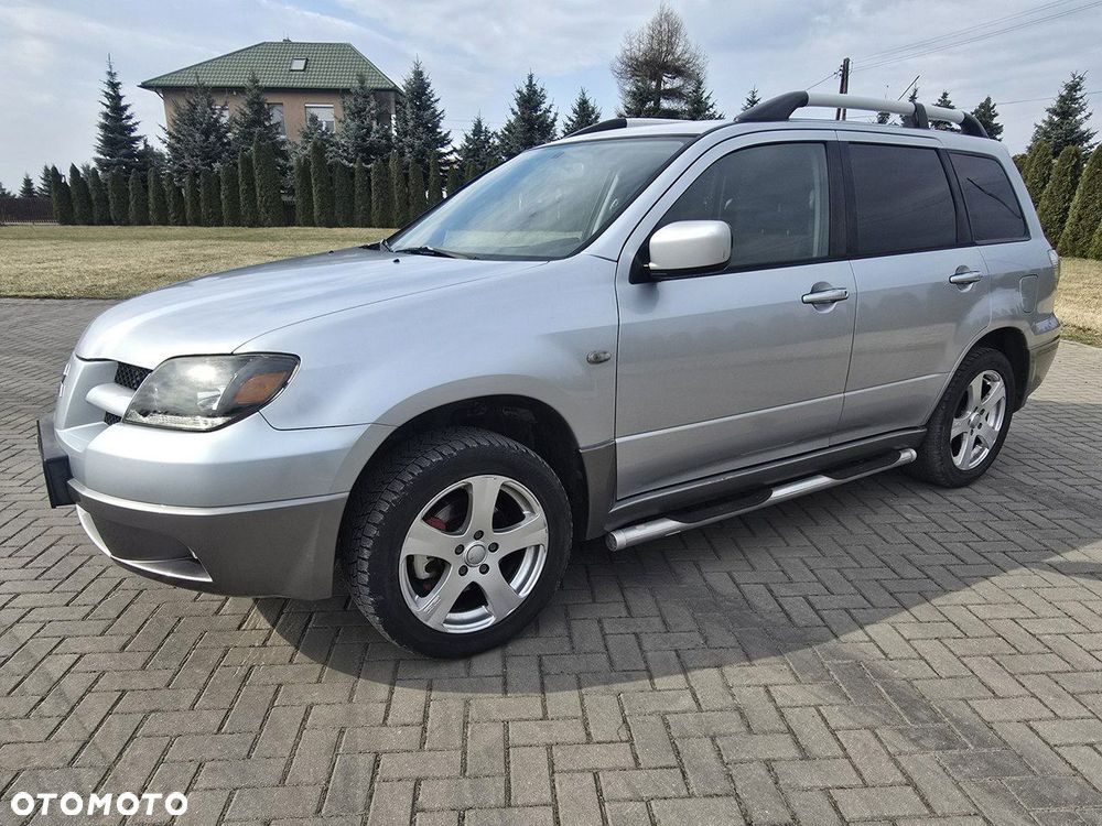 Mitsubishi Outlander - 7