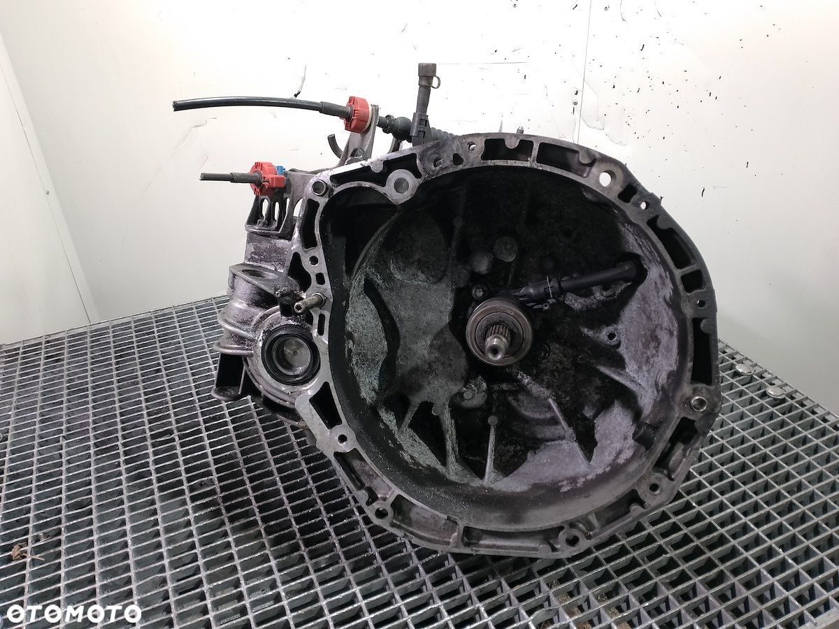 SKRZYNIA BIEGÓW MANUALNA RENAULT MEGANE II ( 02-09 ) 1.9 DCI - 1