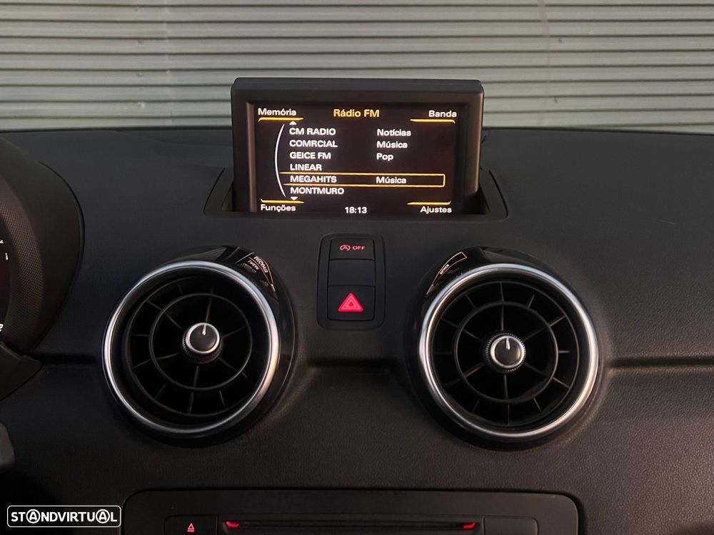 Audi A1 1.6 TDI S-line - 15