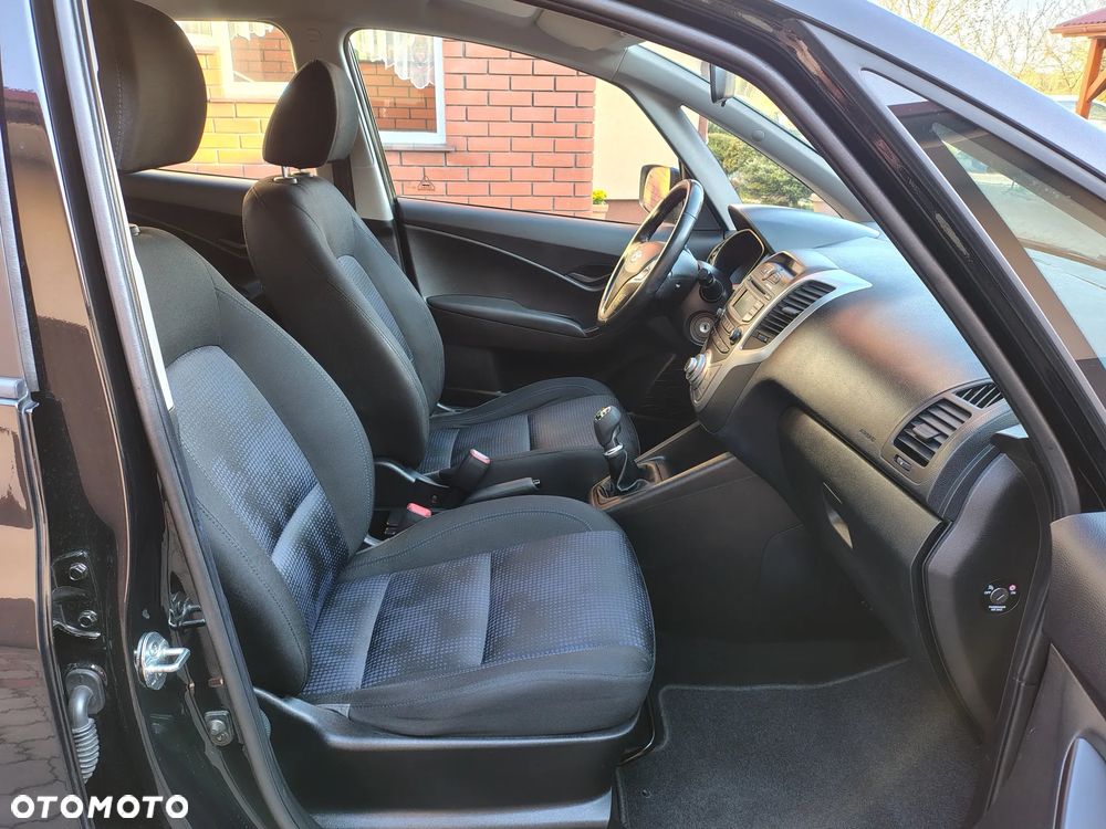 Hyundai ix20 1.4 blue Comfort - 14