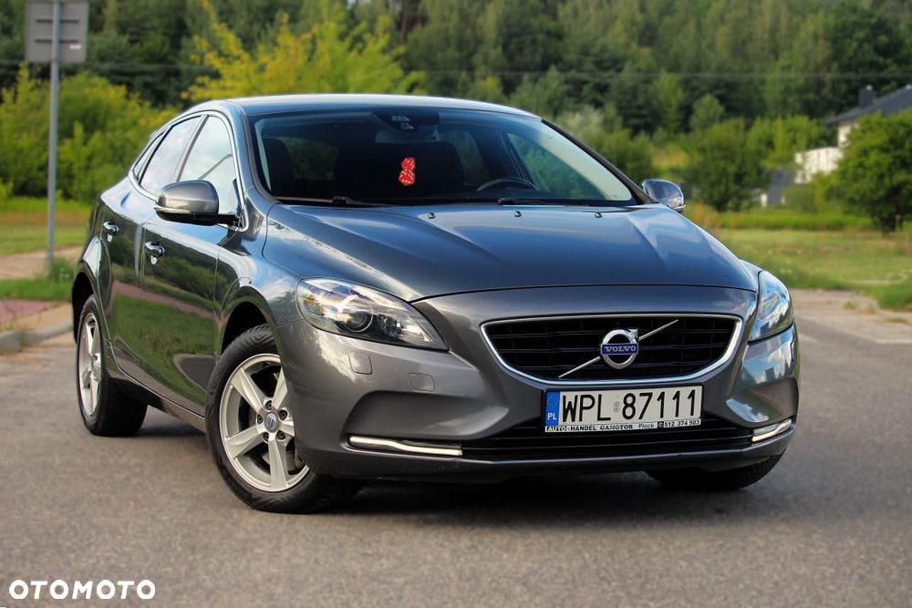 Volvo V40 D3 Summum - 1