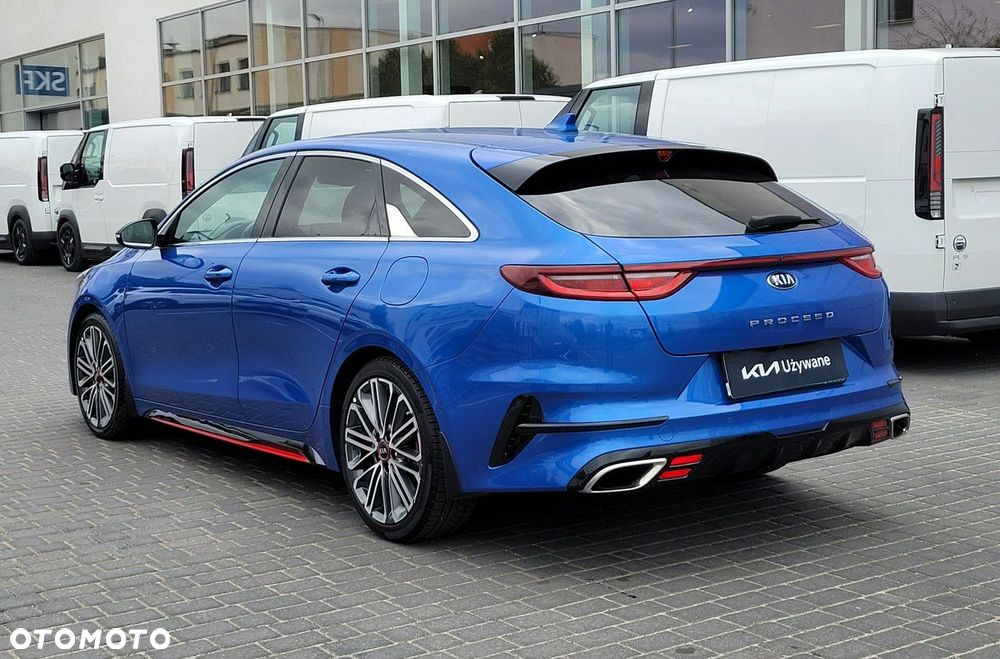 Kia ProCeed 1.6 T-GDI GT DCT - 3