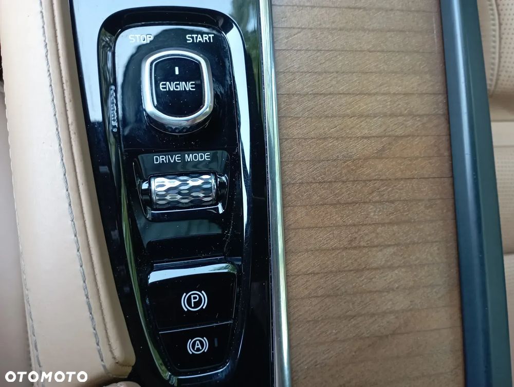Volvo S90 T5 Inscription - 25