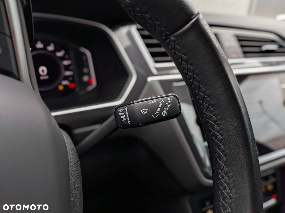 Volkswagen Tiguan 2.0 TDI Elegance DSG - 21