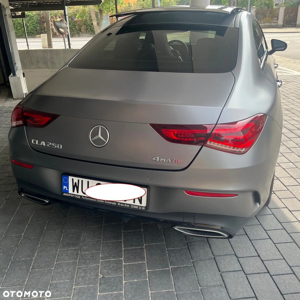 Mercedes-Benz CLA 250 4-Matic AMG Line 7G-DCT - 9