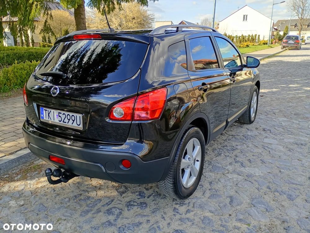 Nissan Qashqai 2.0 dCi 4 x 4 DPF tekna - 13