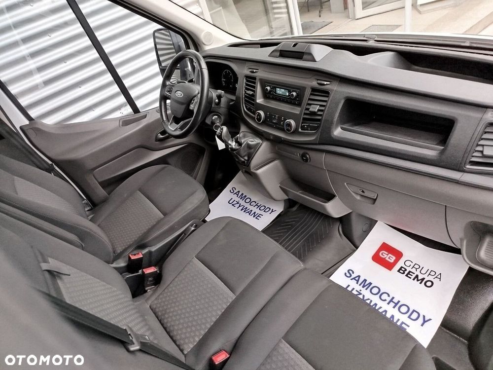 Ford transit Trend - 12