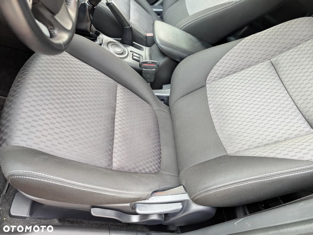 Mitsubishi Outlander - 29