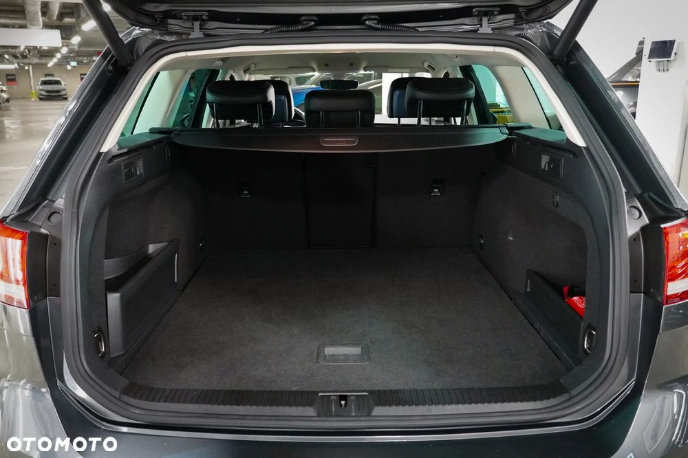 Volkswagen Passat Alltrack 2.0 TSI (BMT) 4Motion DSG - 7