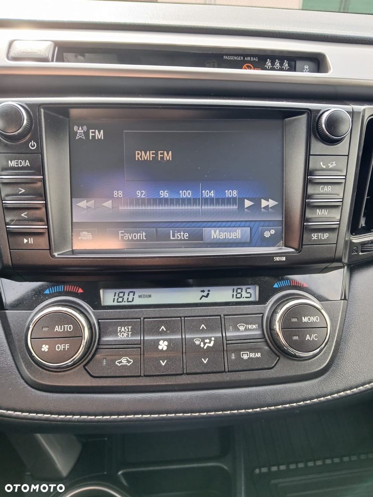 Toyota RAV4 2.0 D-4D Active 4x2 - 13