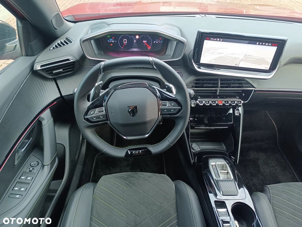 Peugeot 2008 1.2 PureTech GT S&S EAT8 - 14