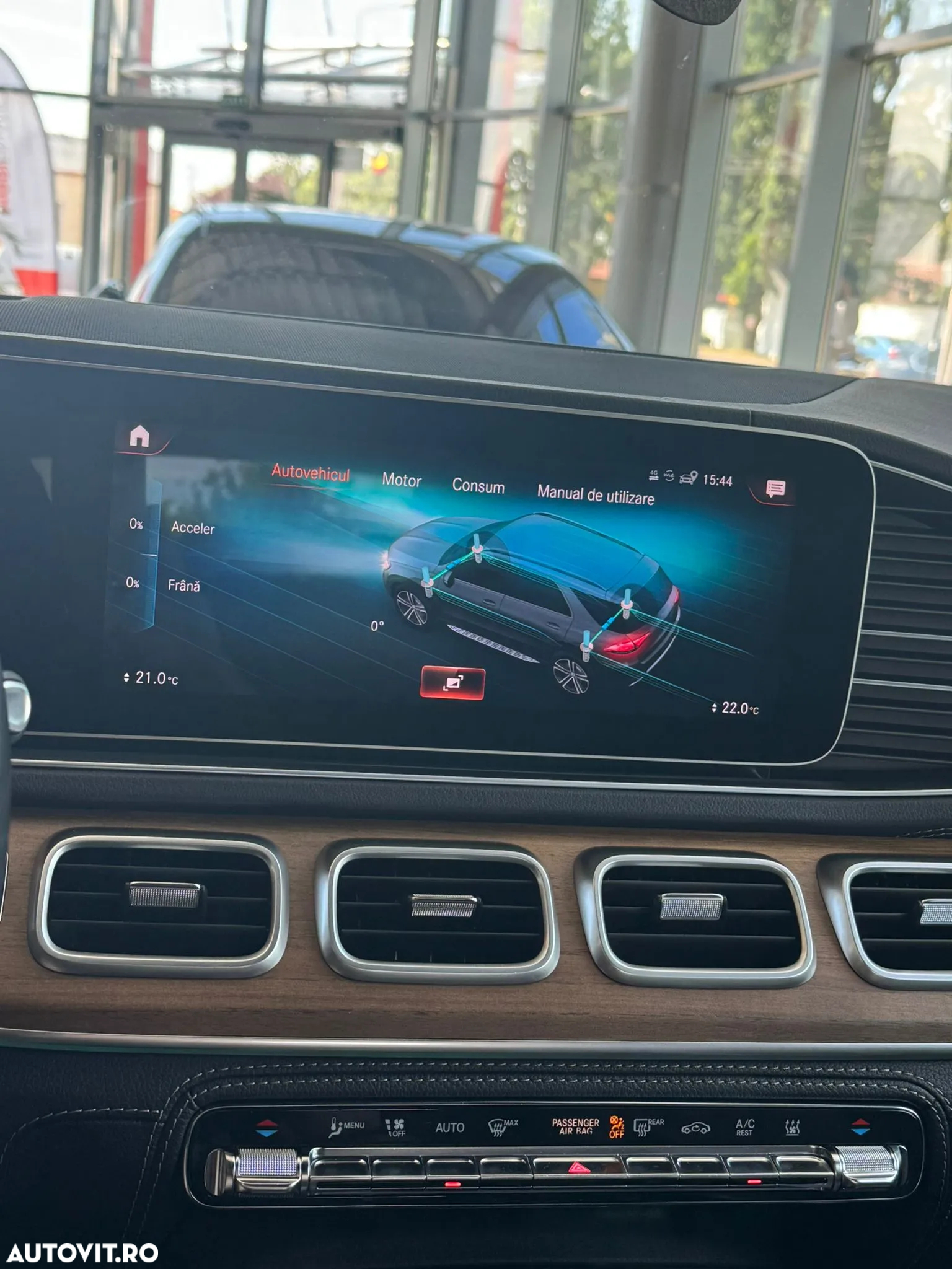 Mercedes-Benz GLE - 16