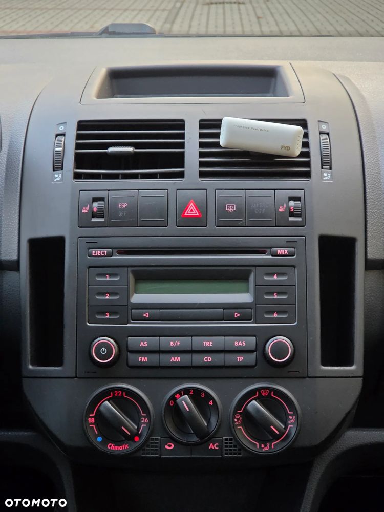 Volkswagen Polo 1.2 Comfortline - 20