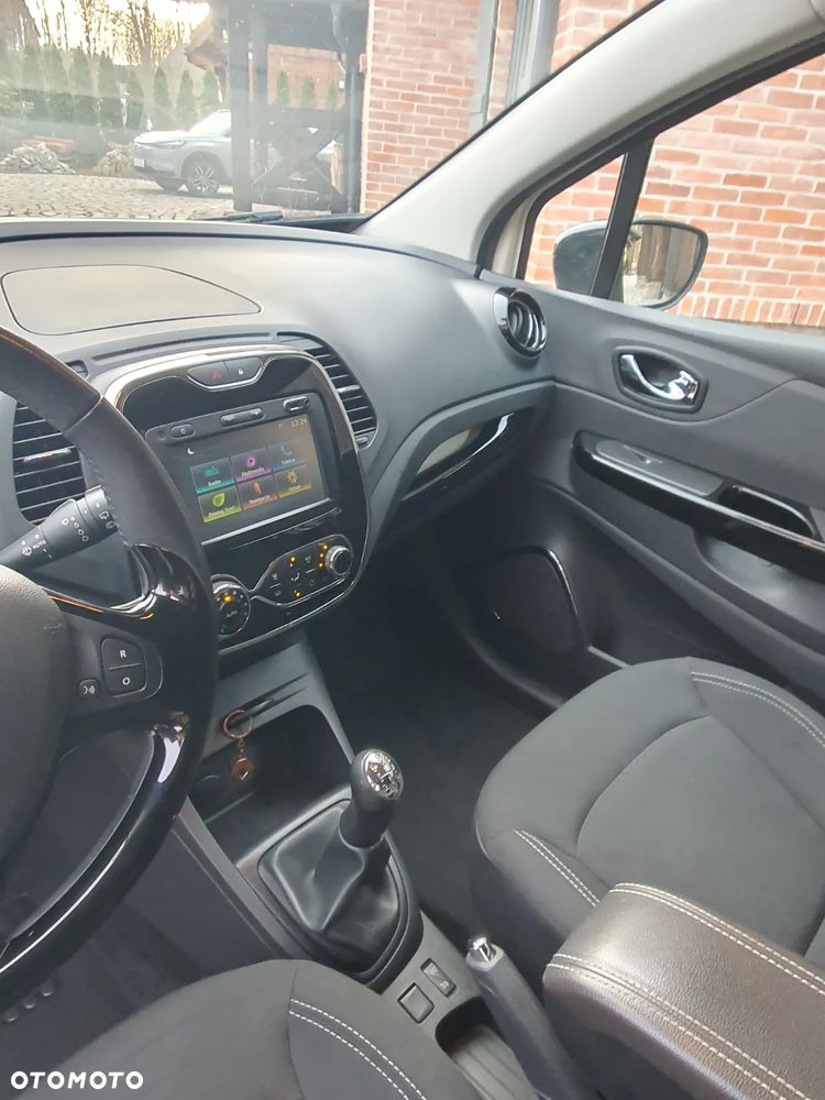 Renault Captur 0.9 Energy TCe Limited - 25