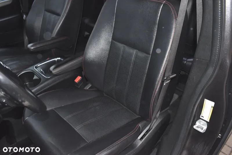 Dodge Grand Caravan 3.6 R/T - 17