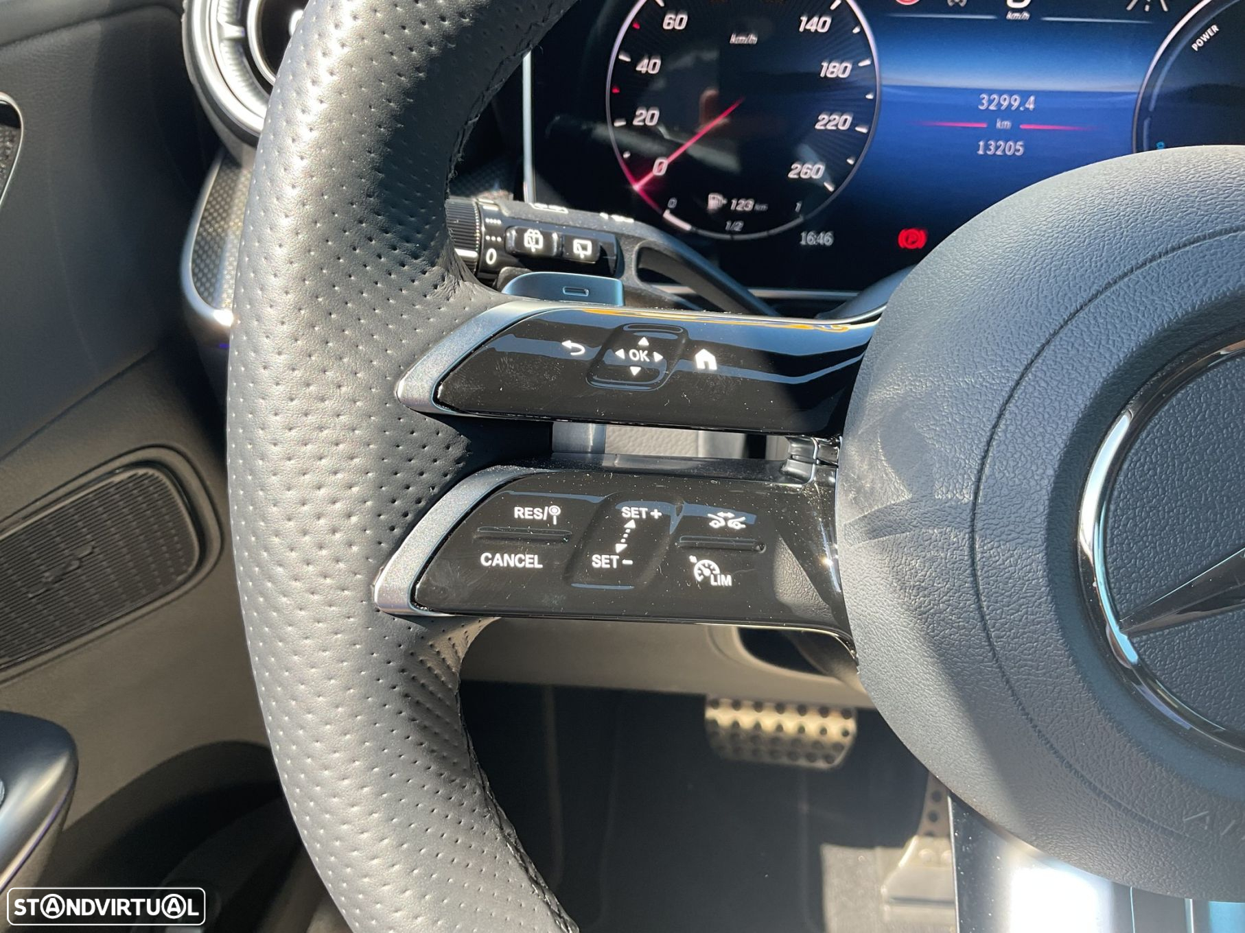 Mercedes-Benz GLC 300 de 4Matic - 51