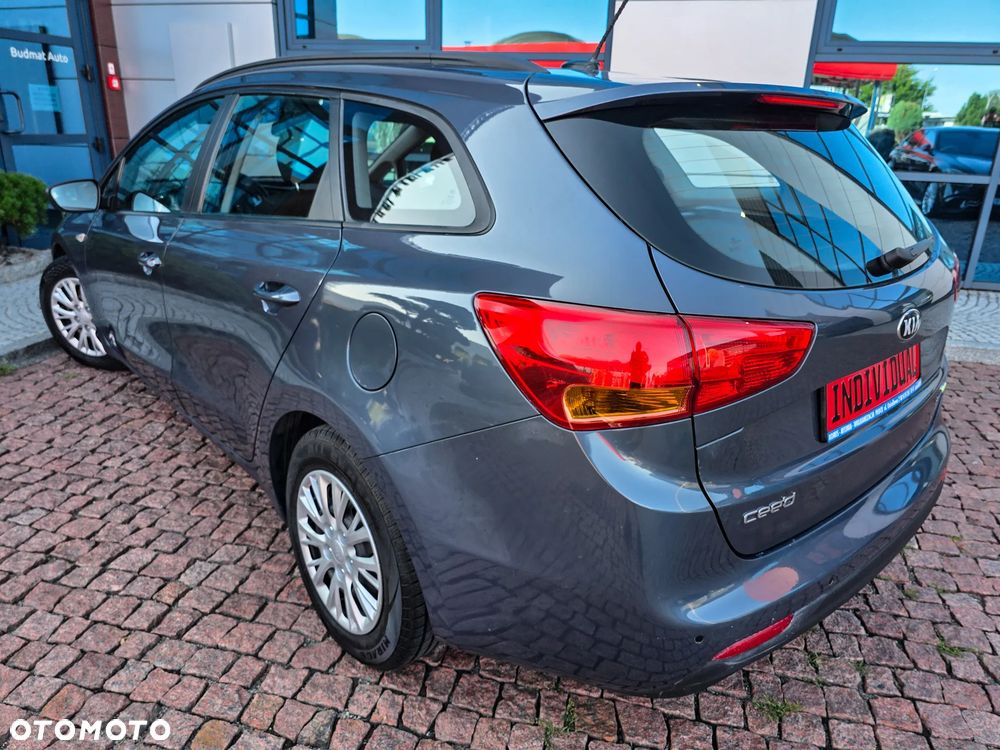 Kia Ceed 1.4 CRDi 90 Edition 7 - 6