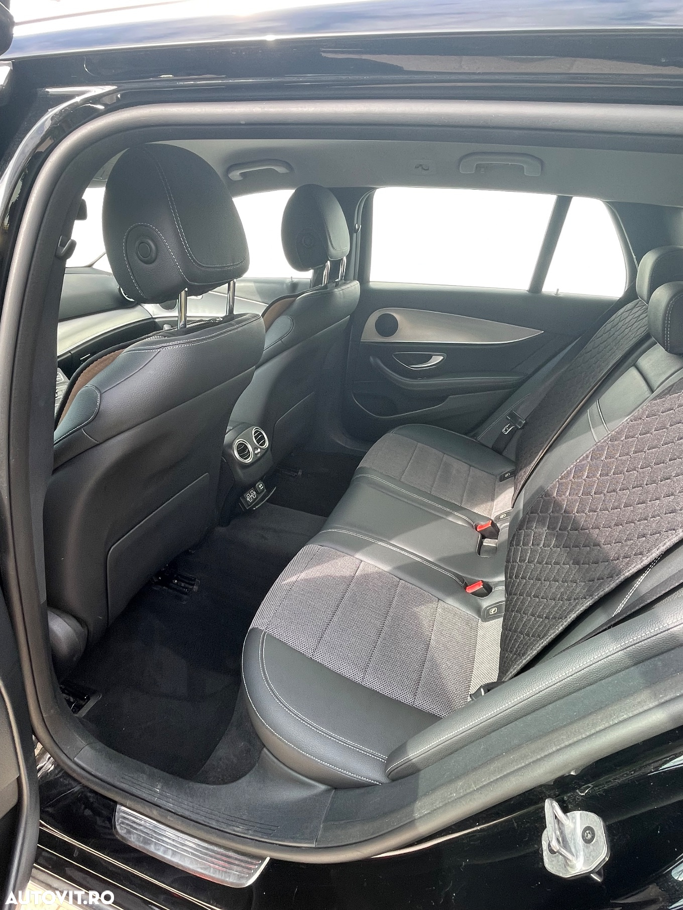 Mercedes-Benz E 200 d T 9G-TRONIC Exclusive - 6