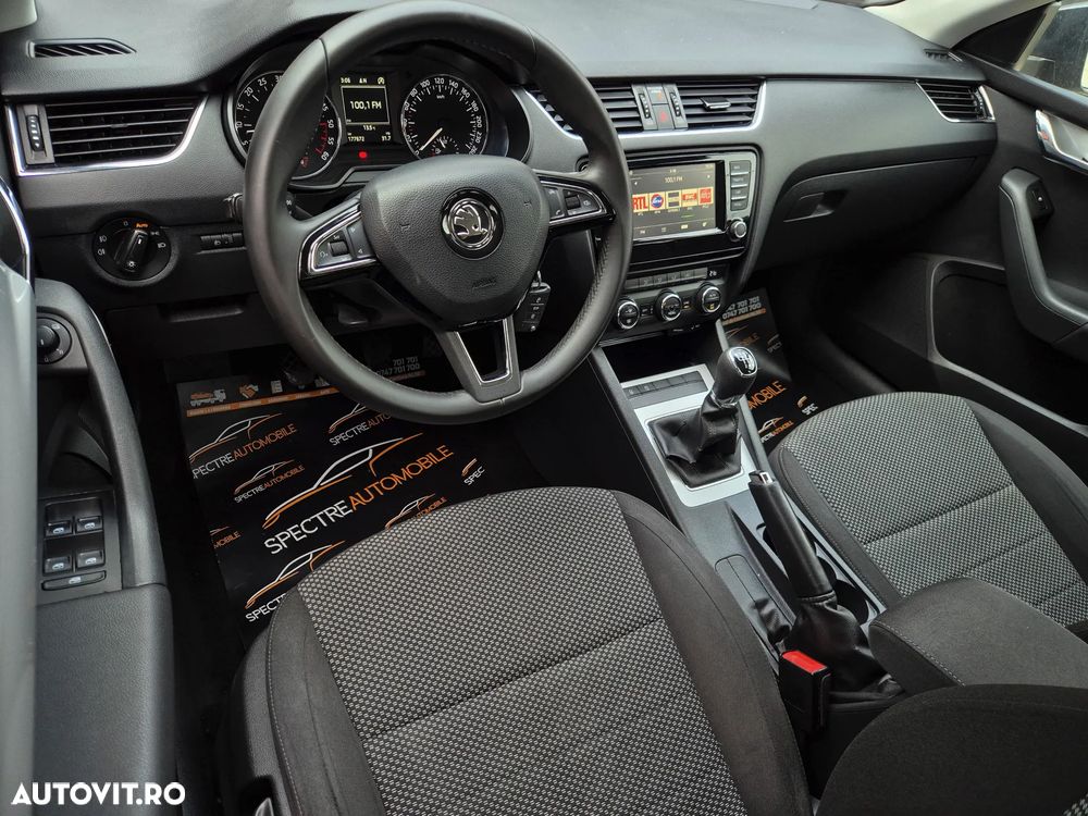 Skoda Octavia - 9