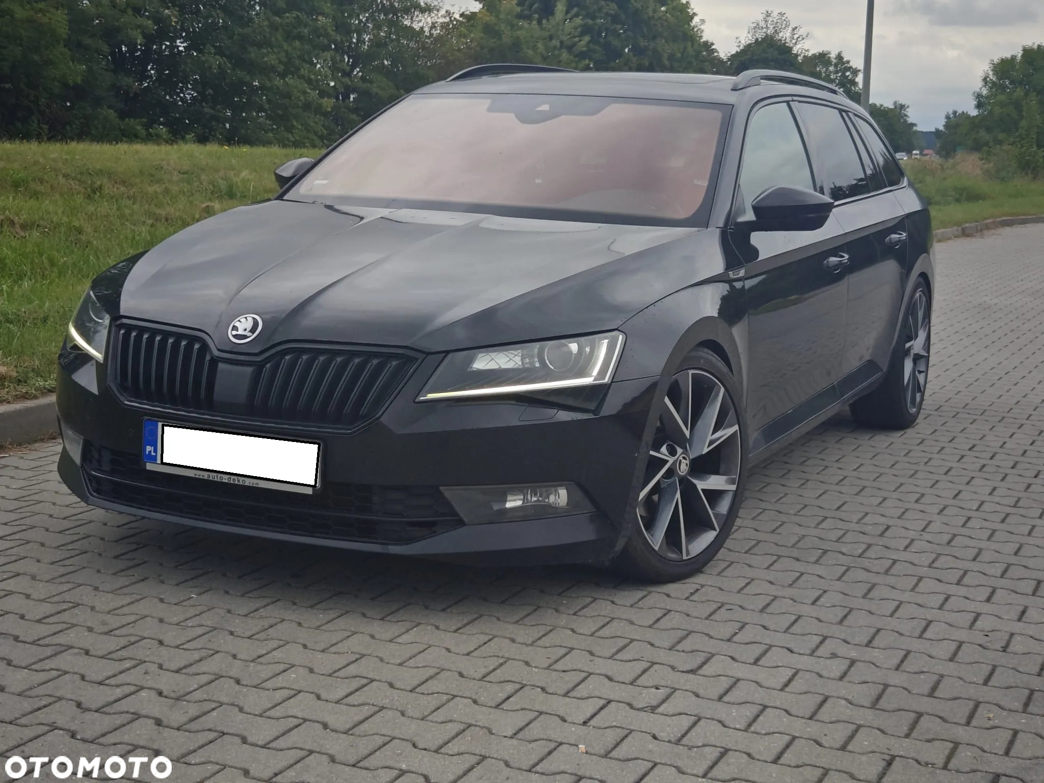 Skoda Superb 2.0 TDI 4x4 DSG SportLine - 8