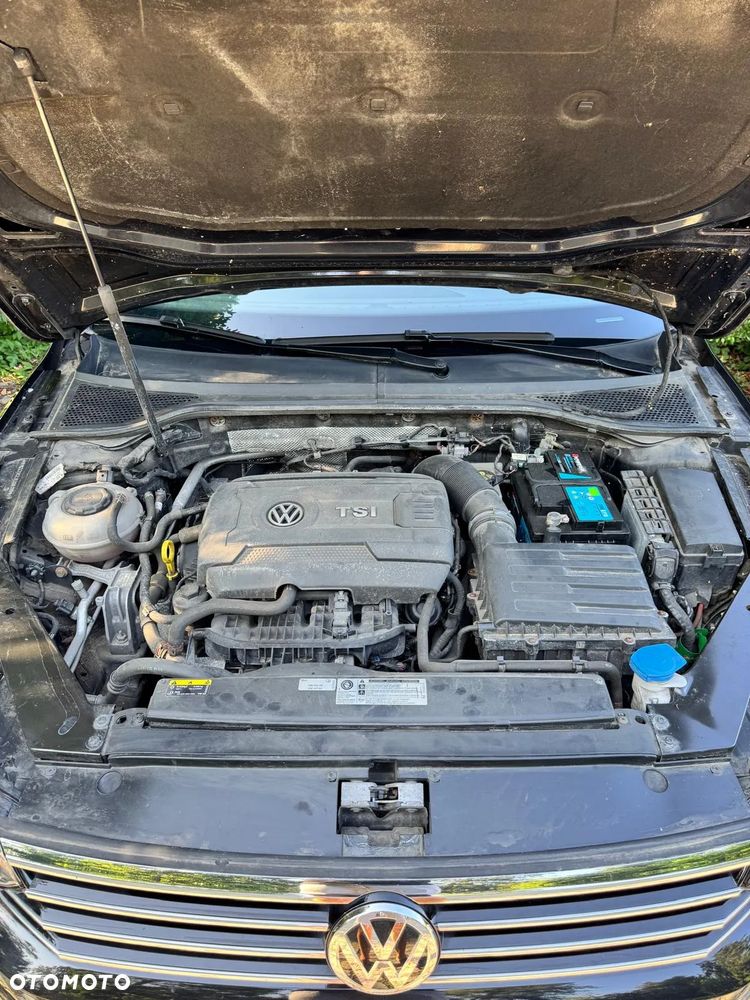 Volkswagen Passat - 9